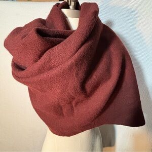 Wilfred Deep Burgundy The Classic Wool Scarf